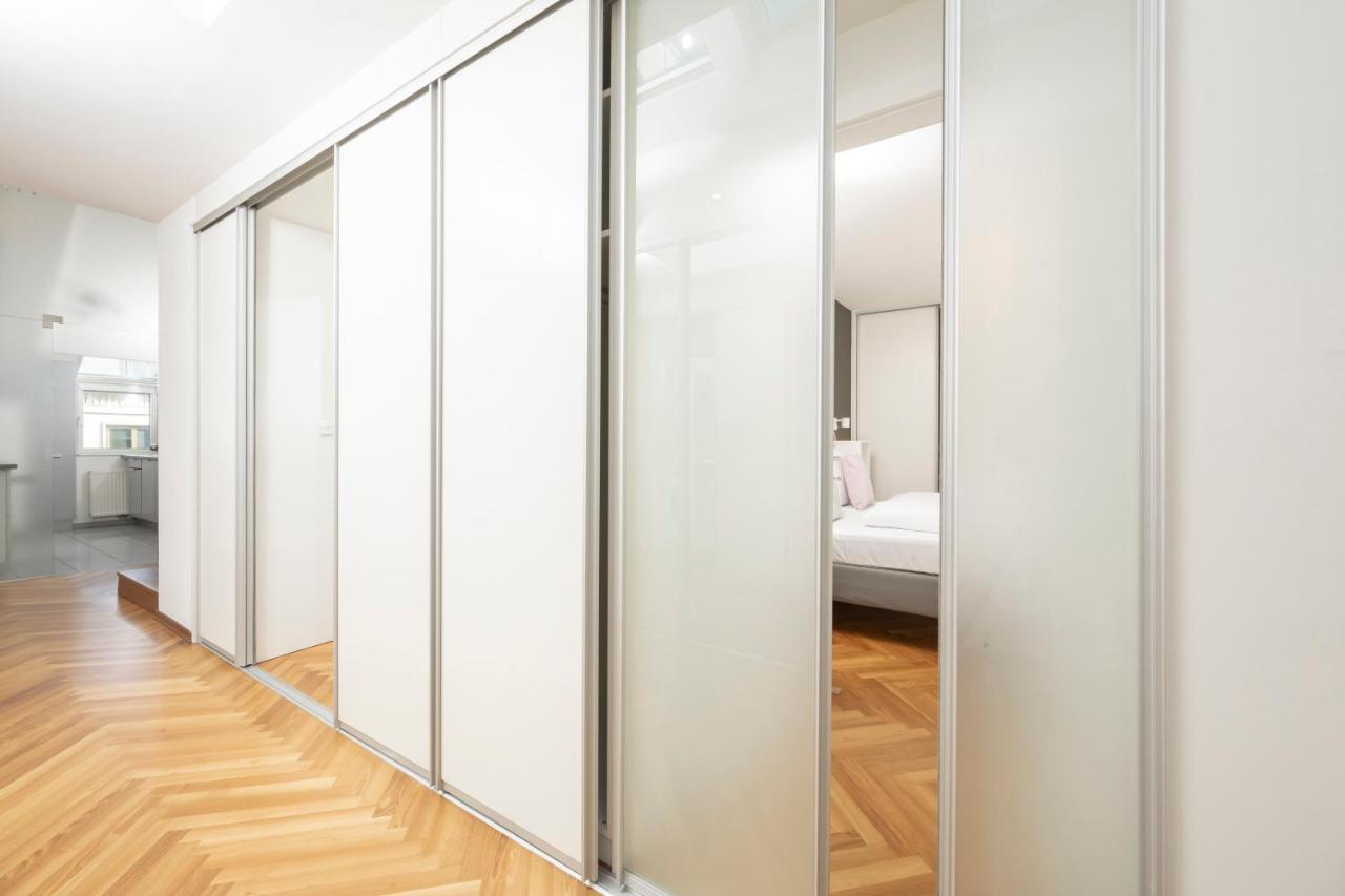 Penthouse Staatsoper Apartment Vienna Exterior photo